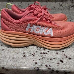 Hoka Women's Size 6.5 Bondi 8 Coral Papaya